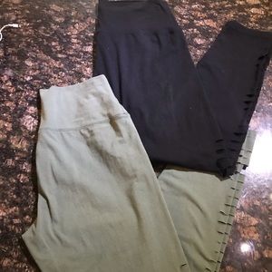 2 aerie Chill leggings